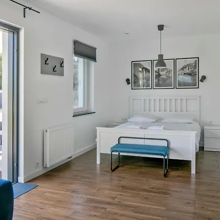 Aparthotel Zielona Lipka 3*