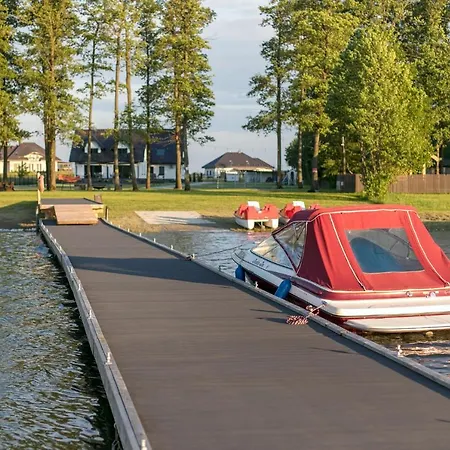 Zielona Lipka Aparthotel 3*