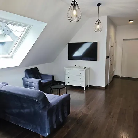 Zielona Lipka Apartahotel 4*